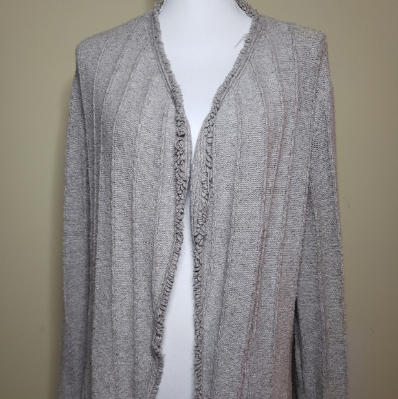 NIC+ZOE Sweaters - NIC + ZOE open front gray sweater with pockets